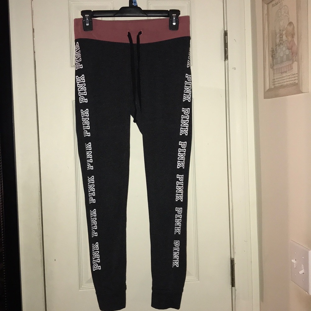 Pink leggings